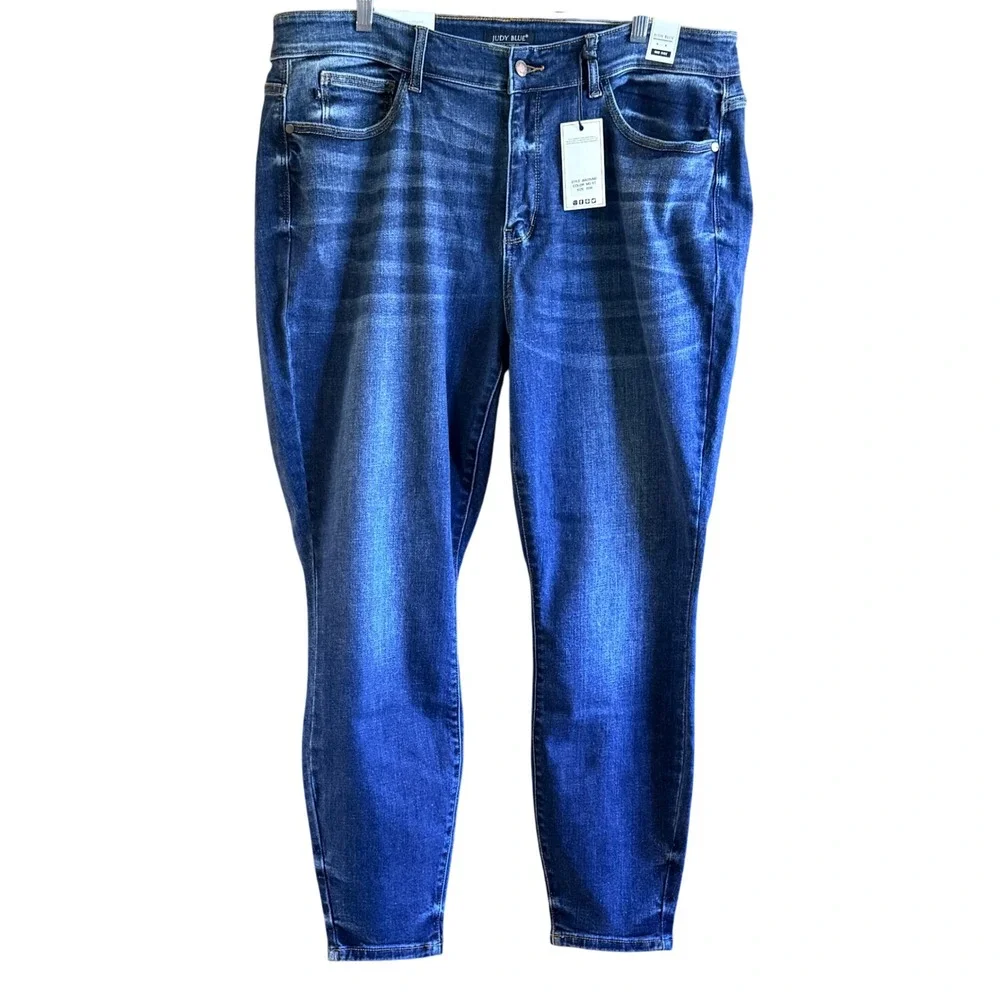 Judy Blue Skinny Jeans Womens 20W Blue NWT Mid Rise JB82252MD Stretch